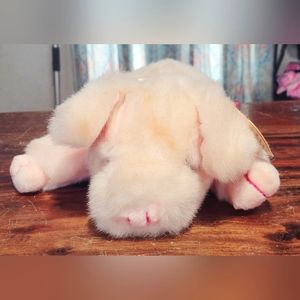 ty Vintage 'Tulip' the pig Stuffed Animal
